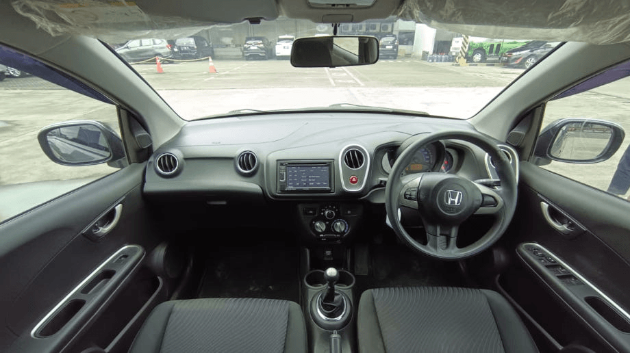 HONDA MOBILIO 1.5 RS BENSIN-MT(MOBILIO) MT 2015