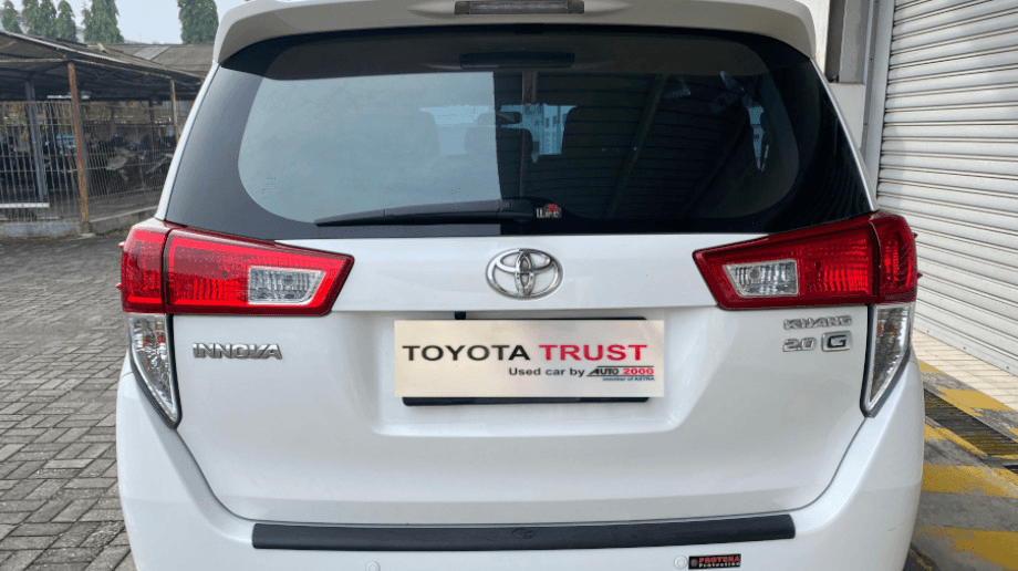 TOYOTA INNOVA 2.0 G  AT 2020