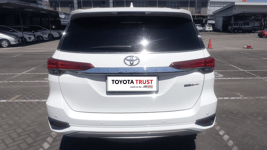 TOYOTA FORTUNER VRZ TRD (FORTUNER) AT 2018