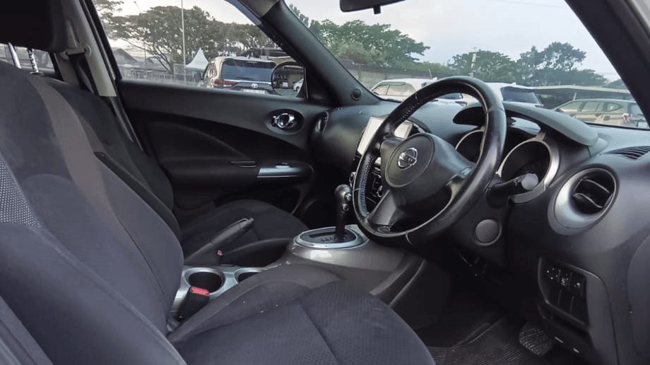 NISSAN JUKE 1.5 BENSIN-AT(JUKE) AT 2012