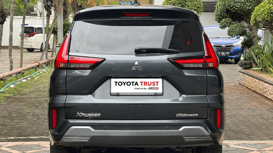 MITSUBISHI XPANDER 1.5 ULTIMATE BENSIN-AT(XPANDER) AT 2022