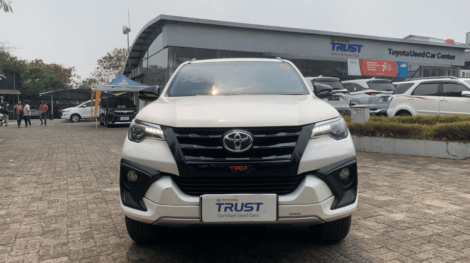 TOYOTA FORTUNER VRZ TRD (FORTUNER) AT 2018