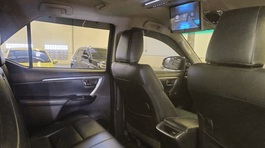 TOYOTA FORTUNER 2.8 4X2 GR SPORT DSL SOLAR-AT(FORTUNER) AT 2022