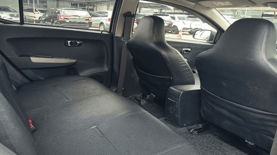 TOYOTA AGYA AGYA 1.0 G MT TRD BENSIN MT 2015