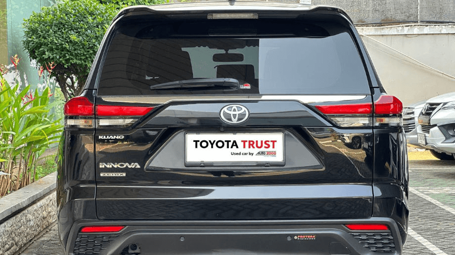 TOYOTA KIJANG INNOVA 2.0 ZENIX G CVT BENSIN-AT(KIJANG INNOVA) AT 2023