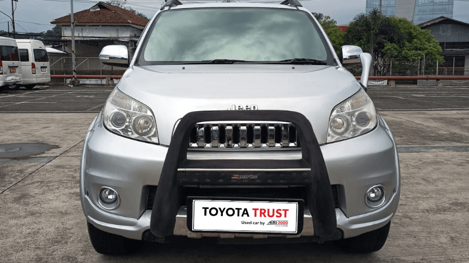 TOYOTA RUSH 1.5 TRD SPORTIVO BENSIN-AT(RUSH) AT 2012