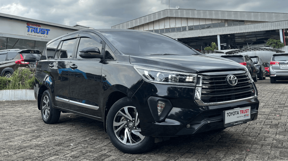 TOYOTA INNOVA V (INNOVA) AT 2021