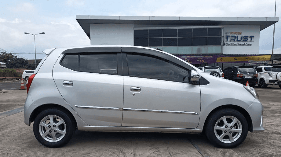 TOYOTA AGYA AGYA 1.0 G MT TRD BENSIN MT 2015