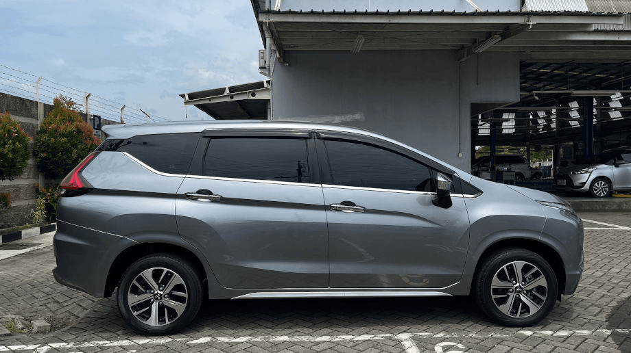 MITSUBISHI XPANDER 1.5 ULTIMATE BENSIN-AT(XPANDER) AT 2018