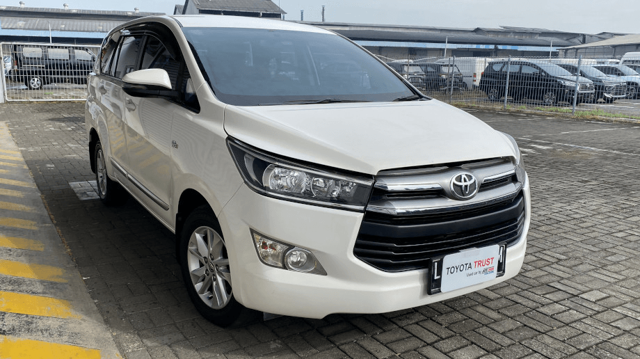 TOYOTA INNOVA 2.0 G  AT 2020