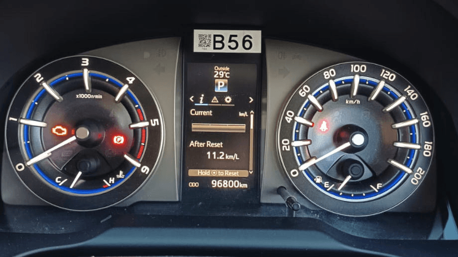 TOYOTA KIJANG INNOVA 2.4 V SOLAR-AT(KIJANG INNOVA) AT 2018