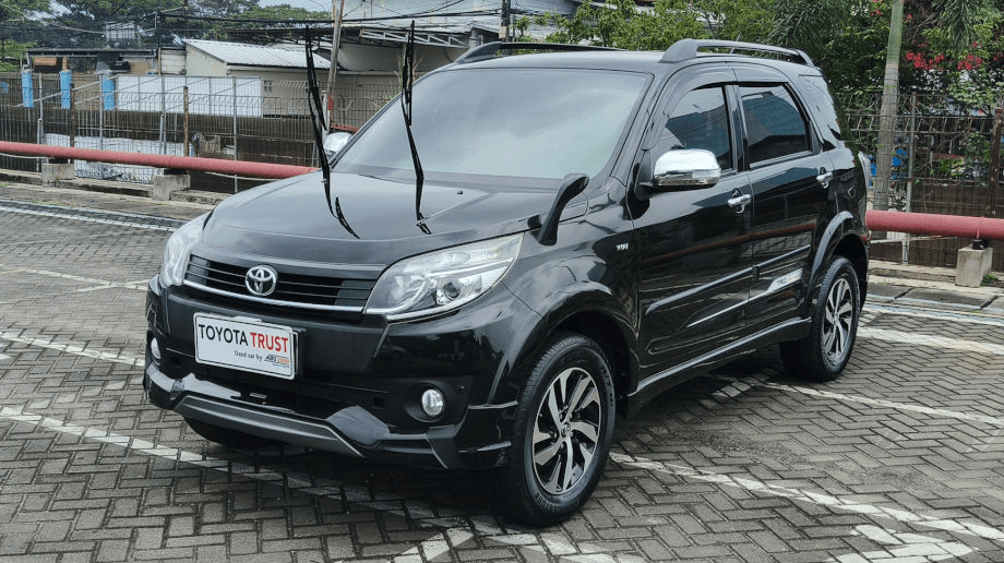 TOYOTA RUSH 1.5 NEW TRD SPORTIVO BENSIN-AT(RUSH) AT 2015