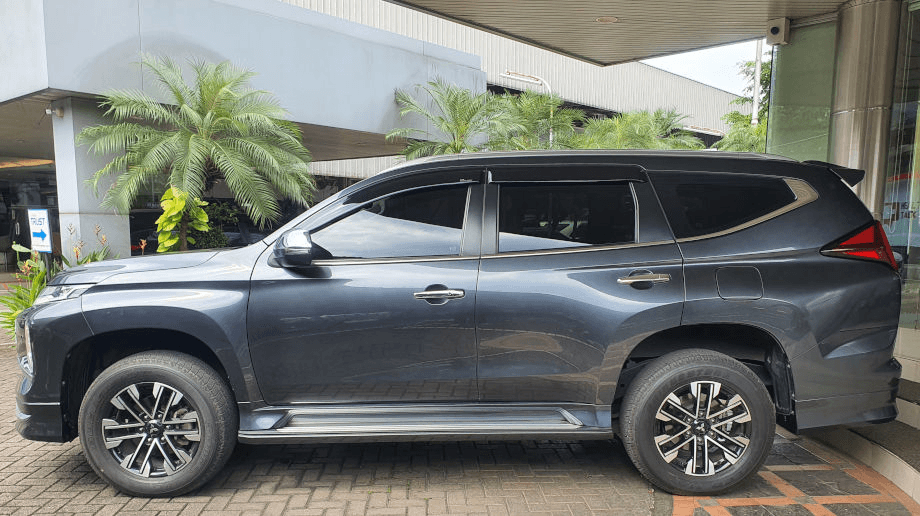 MITSUBISHI PAJERO SPORT 2.5 DAKAR ULTIMATE SOLAR-AT(PAJERO SPORT) AT 2022