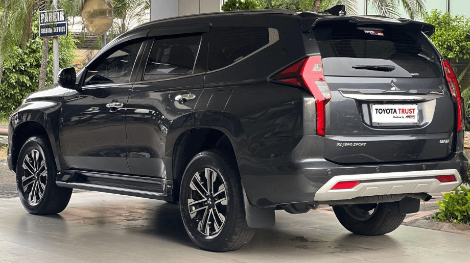 MITSUBISHI PAJERO PAJERO SPORT 2.4 DAKAR AT DIESEL (ALL NEW) AT 2021