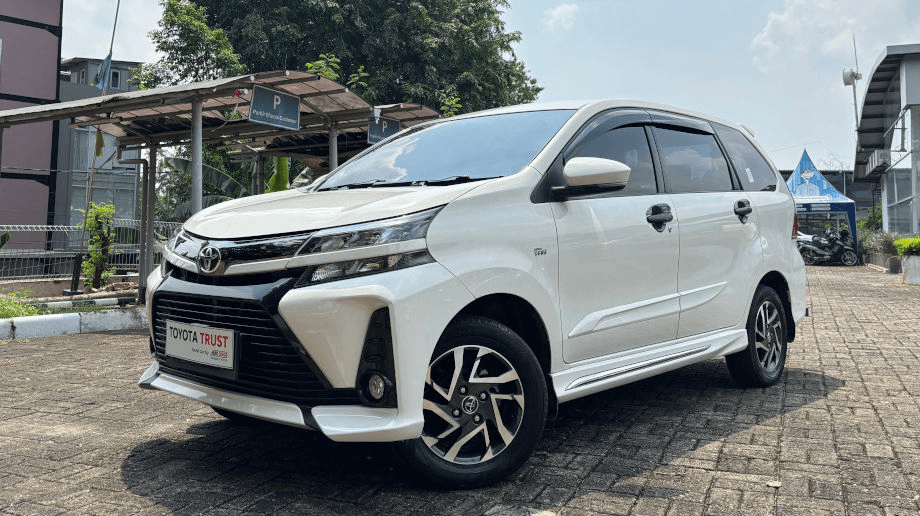 TOYOTA AVANZA 1.5 VELOZ BENSIN-MT(AVANZA) MT 2020