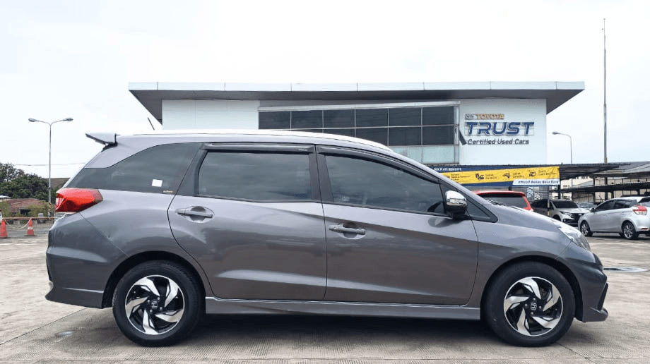 HONDA MOBILIO 1.5 RS BENSIN-MT(MOBILIO) MT 2015