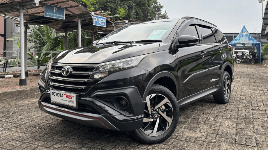 TOYOTA RUSH 1.5 TRD SPORTIVO BENSIN-AT(RUSH) AT 2019