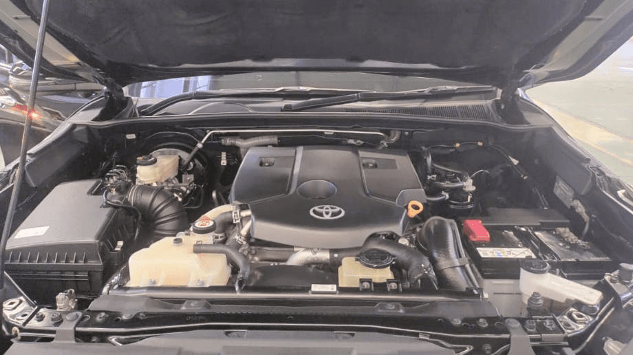 TOYOTA FORTUNER 2.8 4X2 GR SPORT DSL SOLAR-AT(FORTUNER) AT 2022