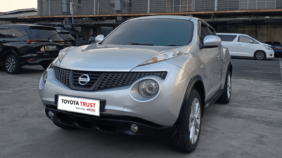 NISSAN JUKE 1.5 BENSIN-AT(JUKE) AT 2012