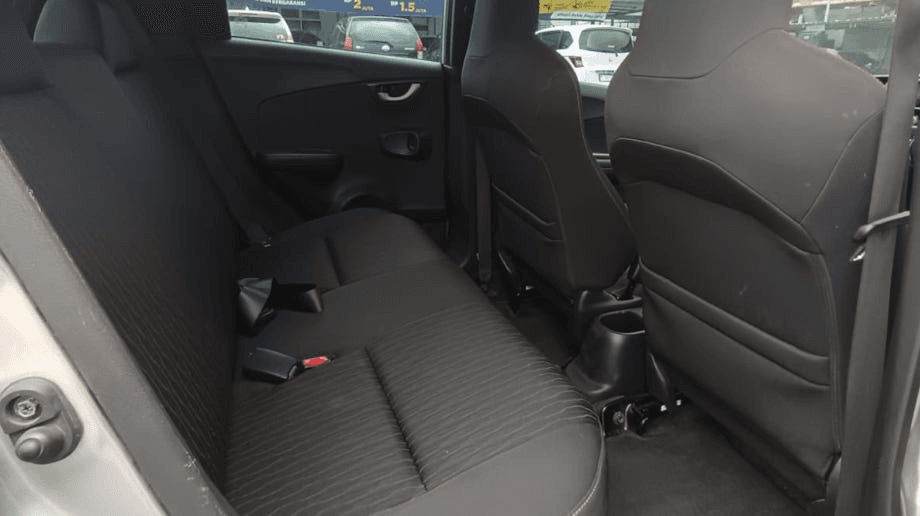 HONDA BRIO 1.2 RS BENSIN-MT(BRIO) MT 2016