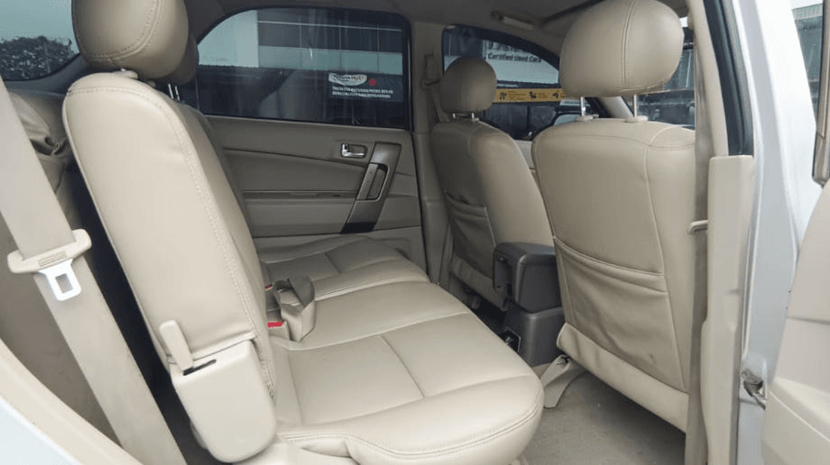 TOYOTA RUSH 1.5 TRD SPORTIVO BENSIN-AT(RUSH) AT 2012