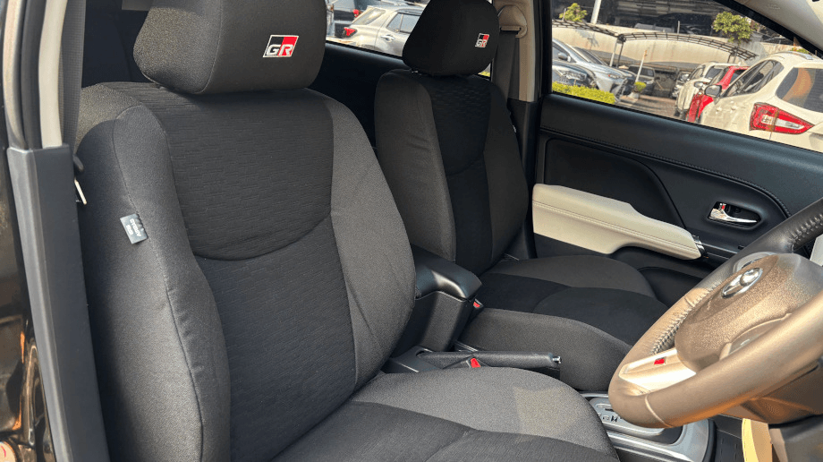 TOYOTA RUSH 1.5 S GR SPORT BENSIN-AT(RUSH) AT 2023