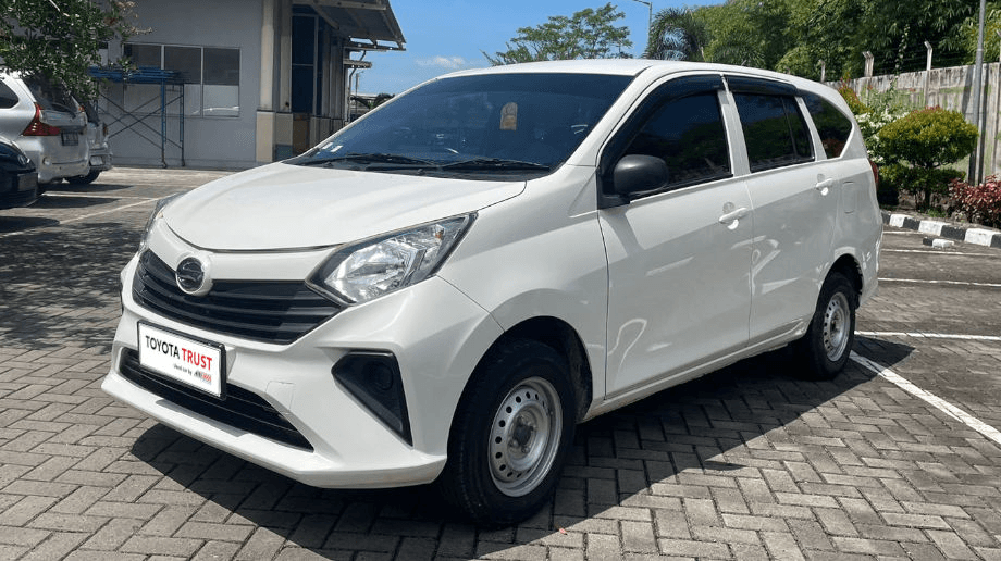 DAIHATSU SIGRA 1.0 D BENSIN-MT (SIGRA) MT 2023