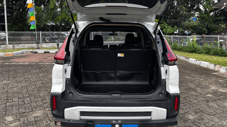 MITSUBISHI XPANDER 1.5 CROSS BENSIN-AT(XPANDER) AT 2021