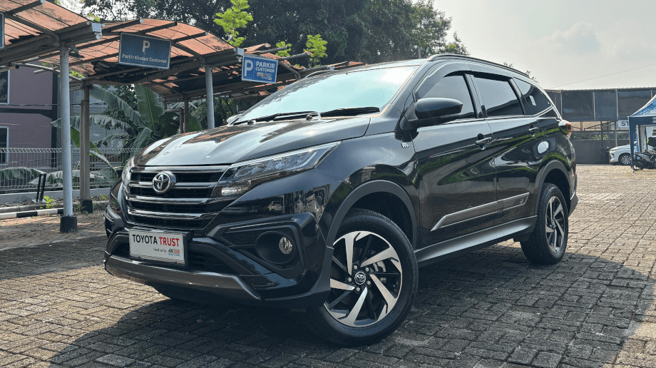 TOYOTA RUSH 1.5 S GR SPORT BENSIN-AT(RUSH) AT 2023