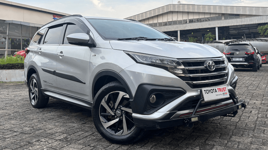 TOYOTA RUSH 1.5 TRD SPORTIVO BENSIN-AT(RUSH) AT 2019