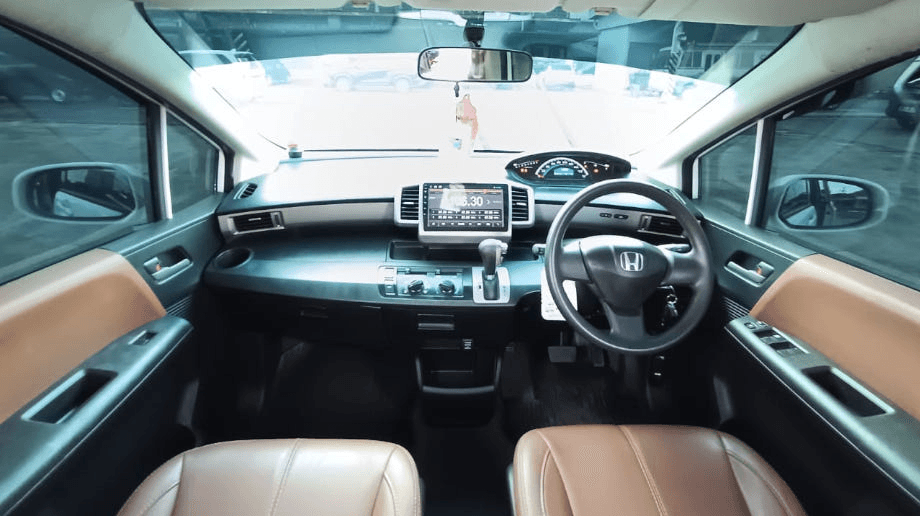 HONDA FREED 1.5 S BENSIN-AT(FREED) AT 2013