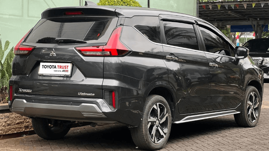 MITSUBISHI XPANDER 1.5 ULTIMATE BENSIN-AT(XPANDER) AT 2022