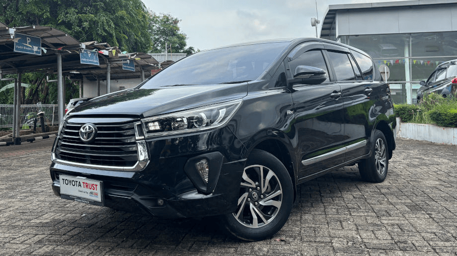 TOYOTA INNOVA V (INNOVA) AT 2021