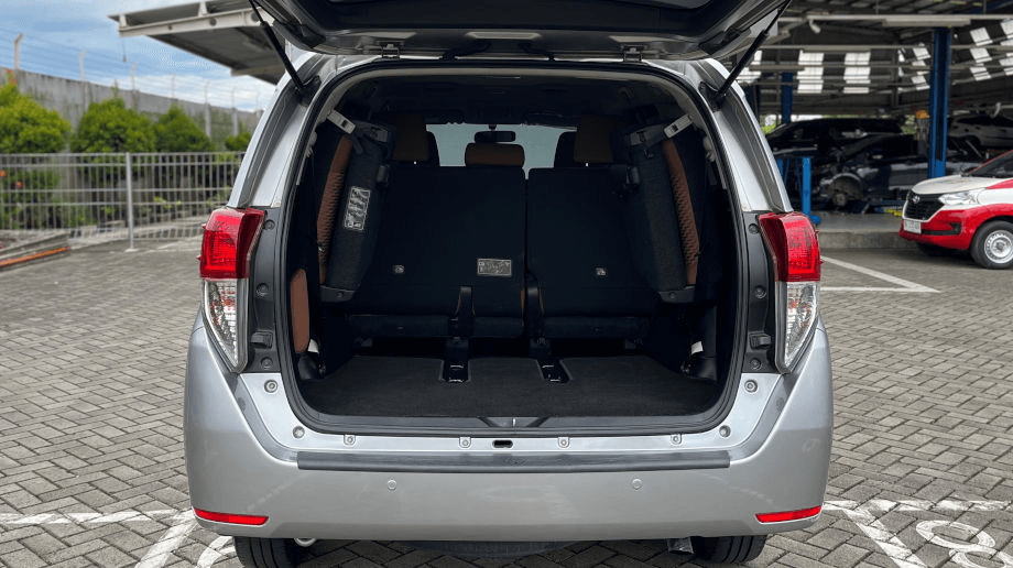 TOYOTA KIJANG INNOVA 2.4 G SOLAR-AT(KIJANG INNOVA) AT 2018