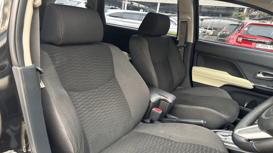 TOYOTA RUSH 1.5 TRD SPORTIVO BENSIN-AT(RUSH) AT 2019
