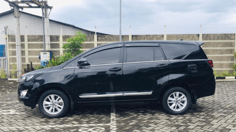 TOYOTA INNOVA V (INNOVA) MT 2019