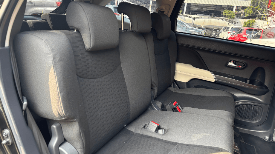TOYOTA RUSH 1.5 S GR SPORT BENSIN-AT(RUSH) AT 2023