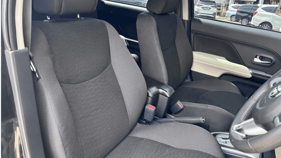 TOYOTA RUSH 1.5 TRD SPORTIVO BENSIN-AT(RUSH) AT 2020