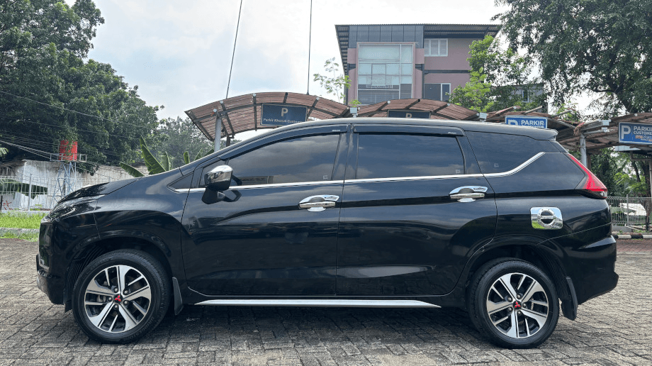 MITSUBISHI XPANDER 1.5 ULTIMATE BENSIN-AT(XPANDER) AT 2019