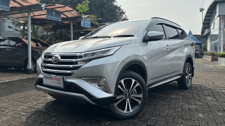 DAIHATSU TERIOS 1.5 R BENSIN-AT(TERIOS) AT 2020