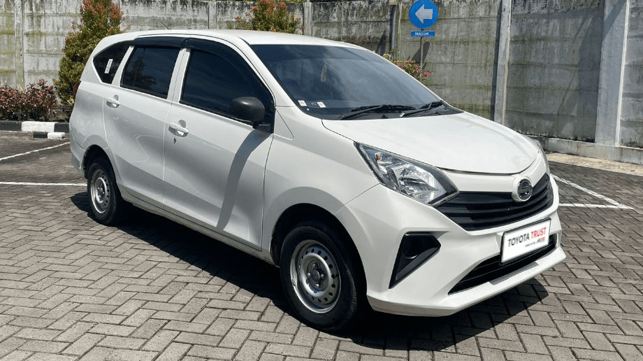DAIHATSU SIGRA 1.0 D BENSIN-MT (SIGRA) MT 2023