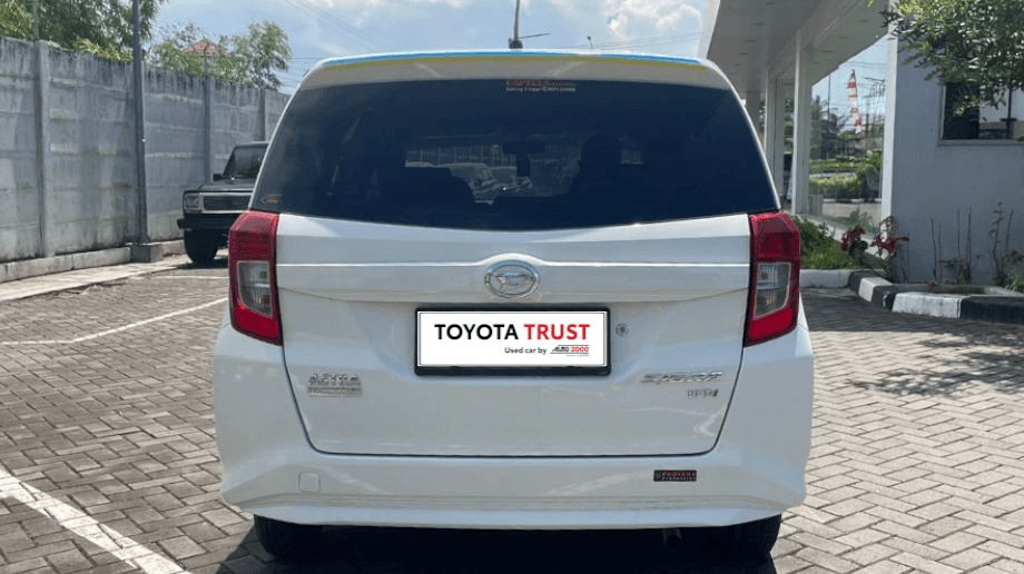 DAIHATSU SIGRA 1.0 D BENSIN-MT (SIGRA) MT 2023