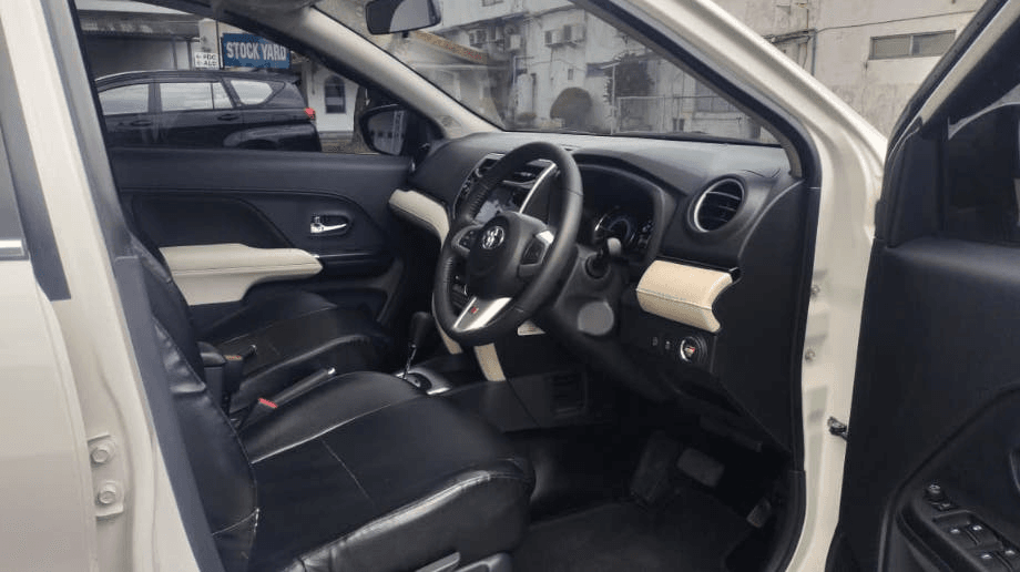 TOYOTA RUSH 1.5 GR SPORT BENSIN-AT(RUSH) AT 2022