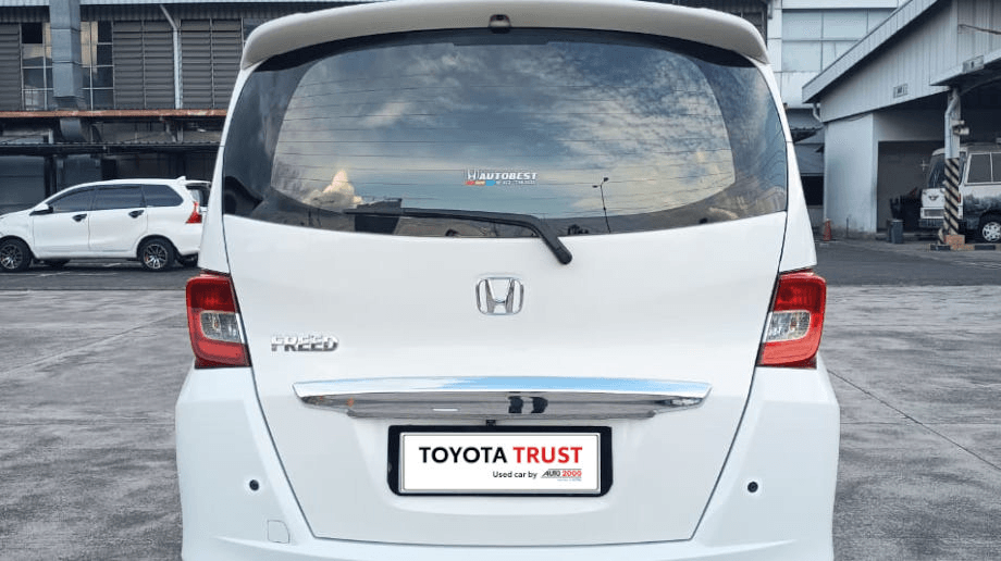 HONDA FREED 1.5 S BENSIN-AT(FREED) AT 2013