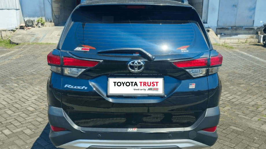 TOYOTA RUSH 1.5 GR SPORT BENSIN-AT(RUSH) AT 2022