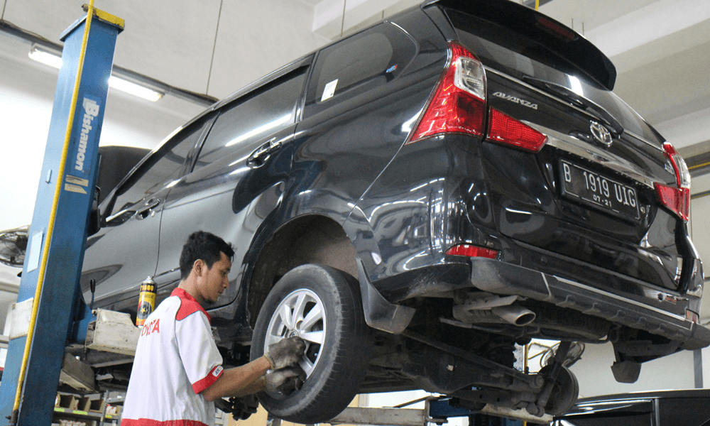 11-Servis-Toyota-Avanza.jpg