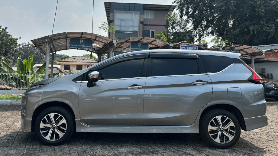 MITSUBISHI XPANDER 1.5 ULTIMATE BENSIN-AT(XPANDER) AT 2018