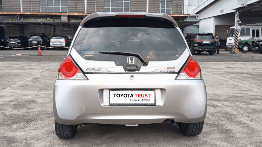 HONDA BRIO 1.2 RS BENSIN-MT(BRIO) MT 2016