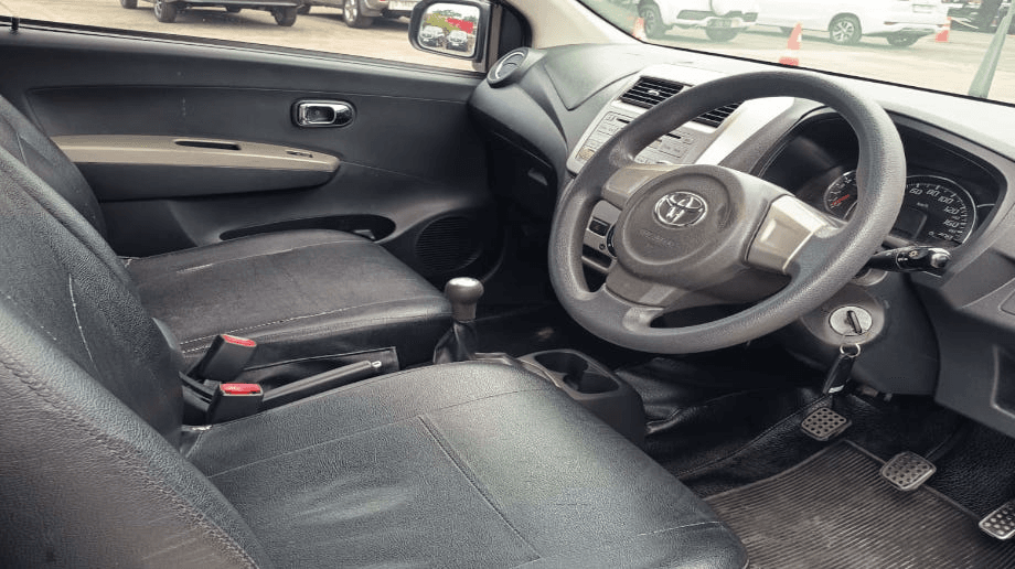 TOYOTA AGYA AGYA 1.0 G MT TRD BENSIN MT 2015