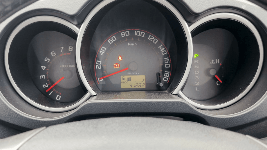 TOYOTA RUSH 1.5 NEW TRD SPORTIVO BENSIN-AT(RUSH) AT 2015